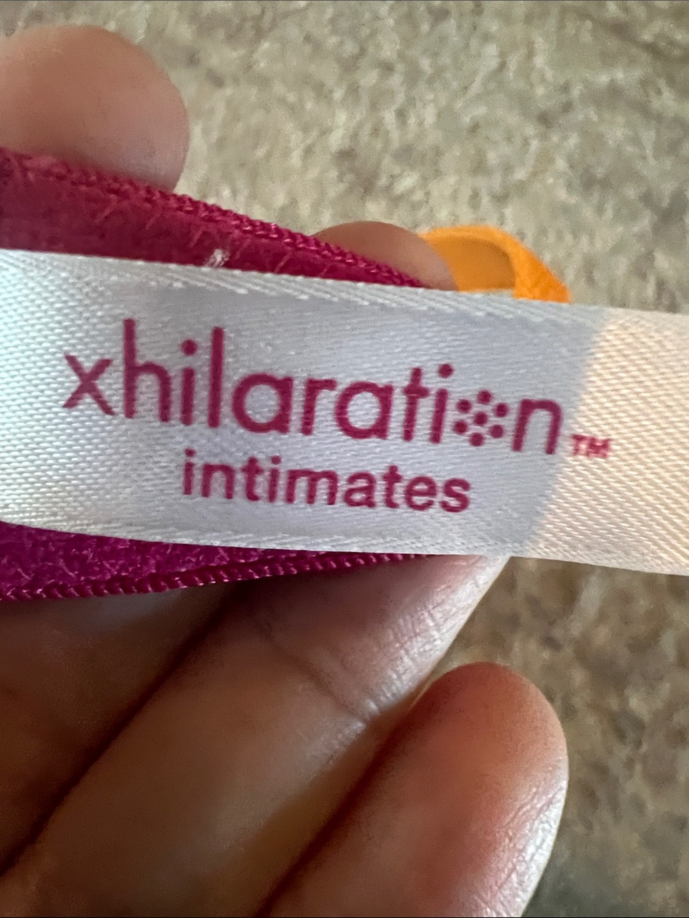 🎯 2/$5 Xhilaration Magenta Bra with Orange Straps and Circular Embroidery - Picture 4 of 4